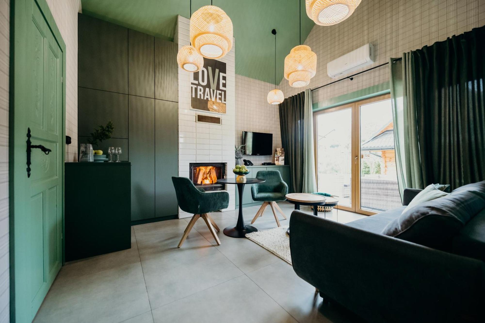 Hotel Bacowka Radawa & Spa 외부 사진